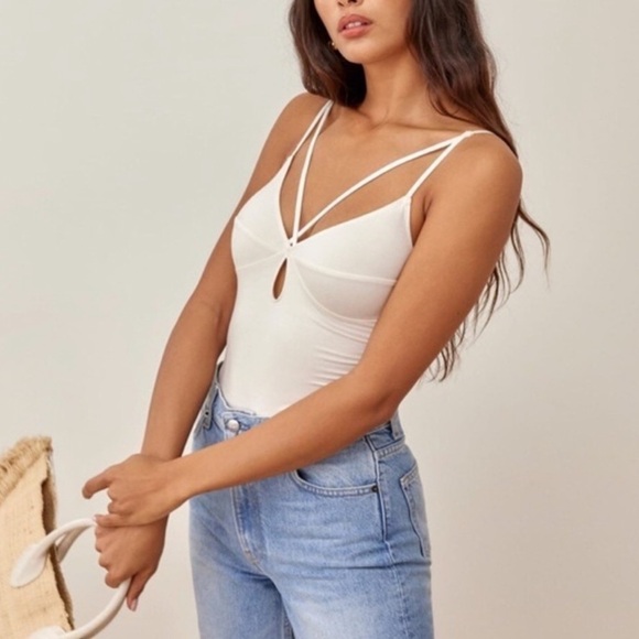 Reformation Tehmina top sand new with tags - Picture 2 of 9